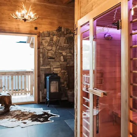 Romantikchalet Fuchsbau شاليه *