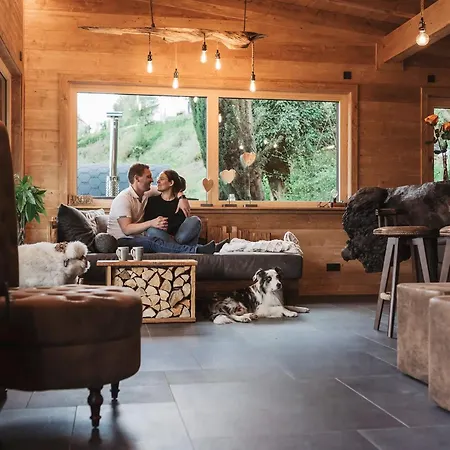 Romantikchalet Fuchsbau Mit Eigenen Wellnessbereich, Komfort Und Viel Ruhe In Der * Vorra