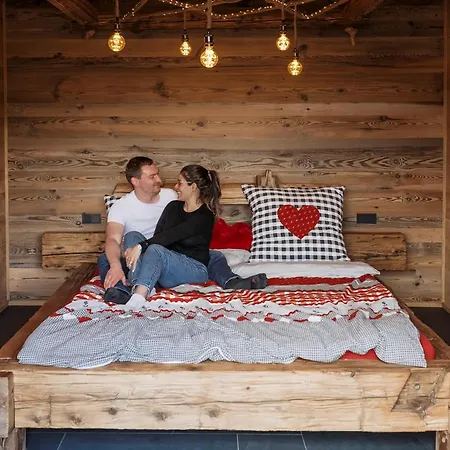 Romantikchalet Fuchsbau Mit Eigenen Wellnessbereich, Komfort Und Viel Ruhe In Der * Vorra
