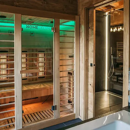 Romantikchalet Fuchsbau Mit Eigenen Wellnessbereich, Komfort Und Viel Ruhe In Der