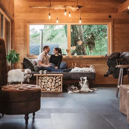 Romantikchalet Fuchsbau Mit Eigenen Wellnessbereich, Komfort Und Viel Ruhe In Der *