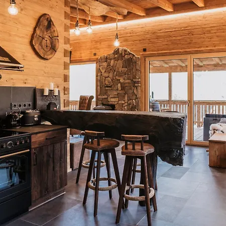 Alpstuga Romantikchalet Fuchsbau Mit Eigenen Wellnessbereich, Komfort Und Viel Ruhe In Der