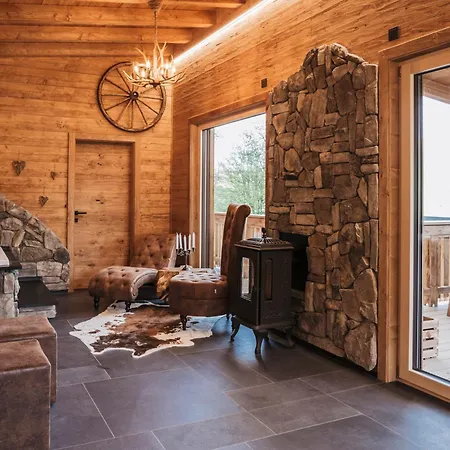 Romantikchalet Fuchsbau Mit Eigenen Wellnessbereich, Komfort Und Viel Ruhe In Der Σαλέ Vorra